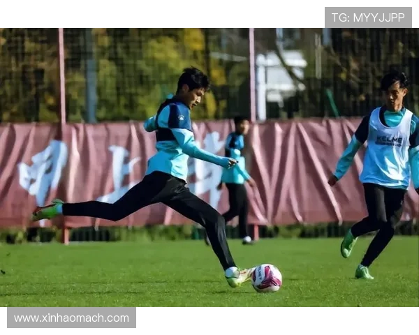 杭州足球队在最新状态排行榜中荣登第六名展现强劲实力与潜力